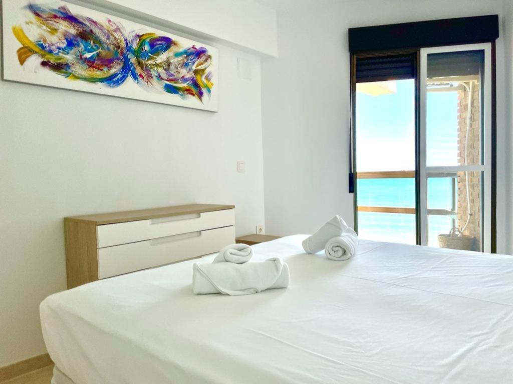Calpemar 8 Sea View First Line Arenal Beach Exterior photo